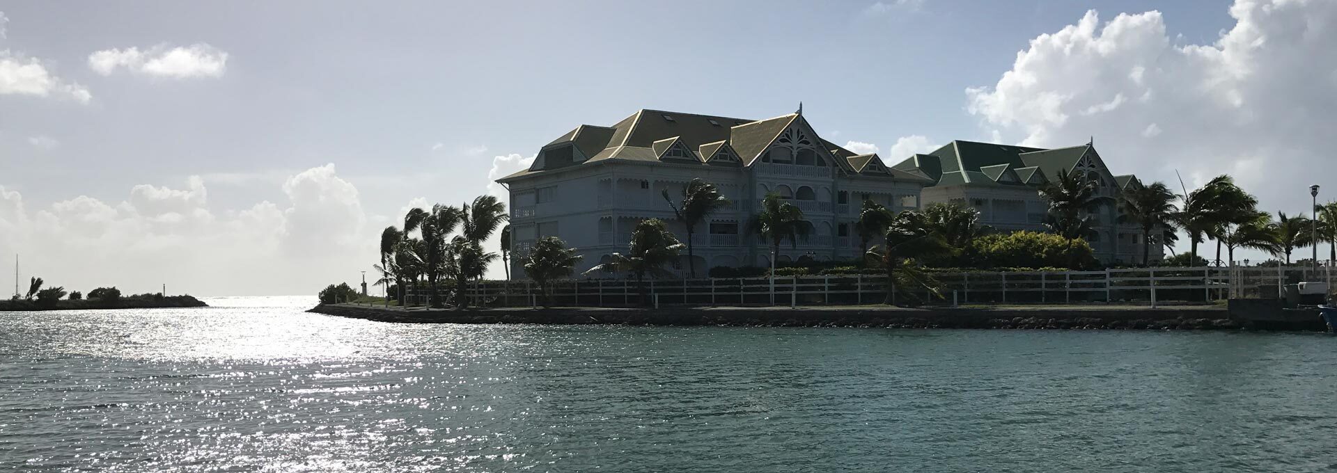 Résidence Savannah vue de la mer